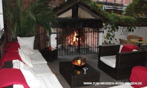 Hotel Zum Weissen Ross Winsen  Zewnętrze zdjęcie
