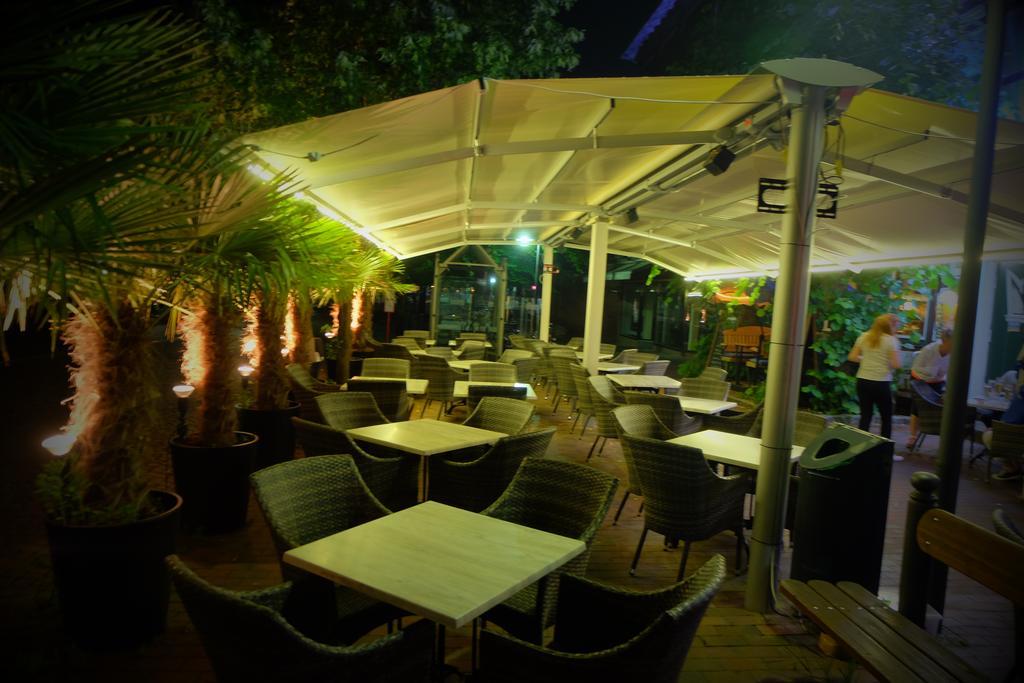Hotel Zum Weissen Ross Winsen  Zewnętrze zdjęcie